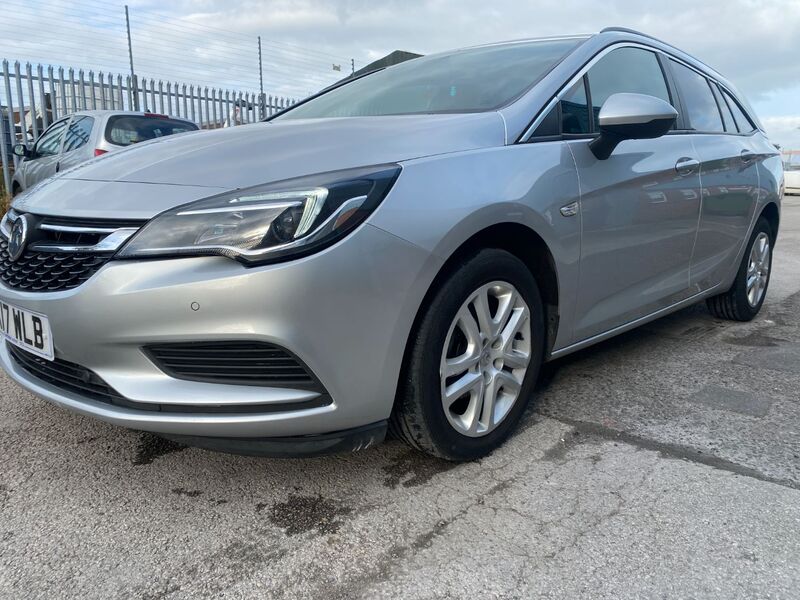 View VAUXHALL ASTRA DESIGN CDTI ECOFLEX SS